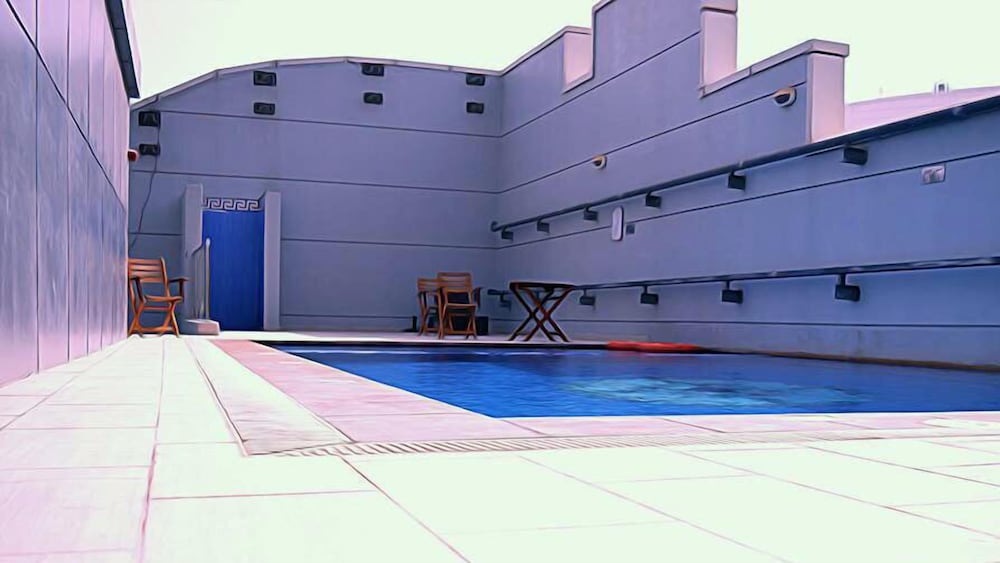 better living hotel apartment