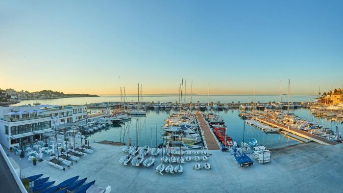 calanova sports residence