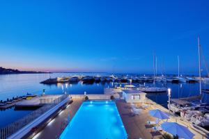 calanova sports residence