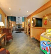 super 8 by wyndham valemount