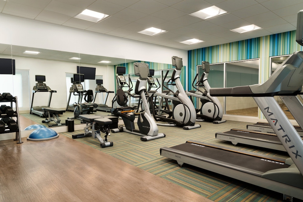 holiday inn express and suites columbus east heath
