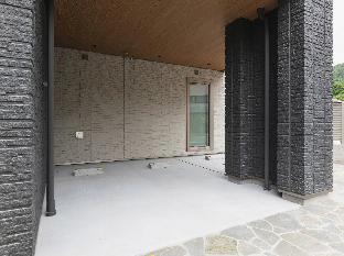 grand base mojiko