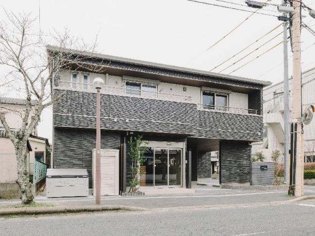 grand base karatsuekiminami