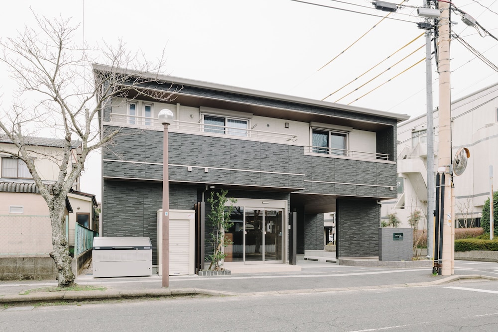 grand base karatsuekiminami