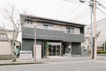 grand base karatsuekiminami