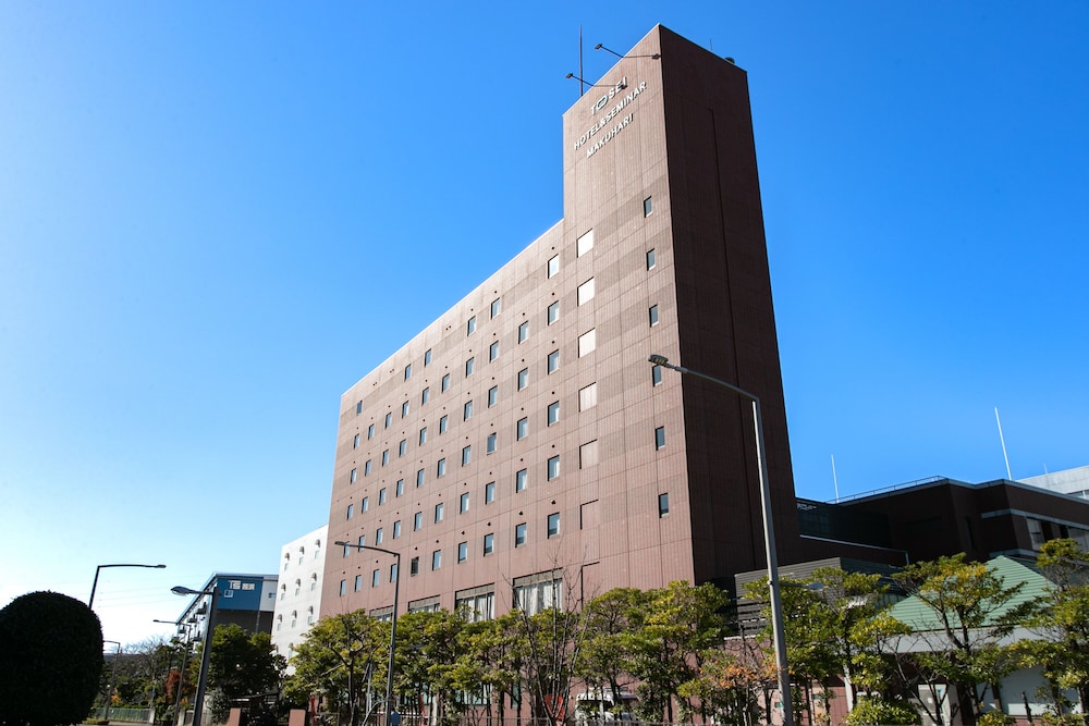 tosei hotel and seminar makuhari