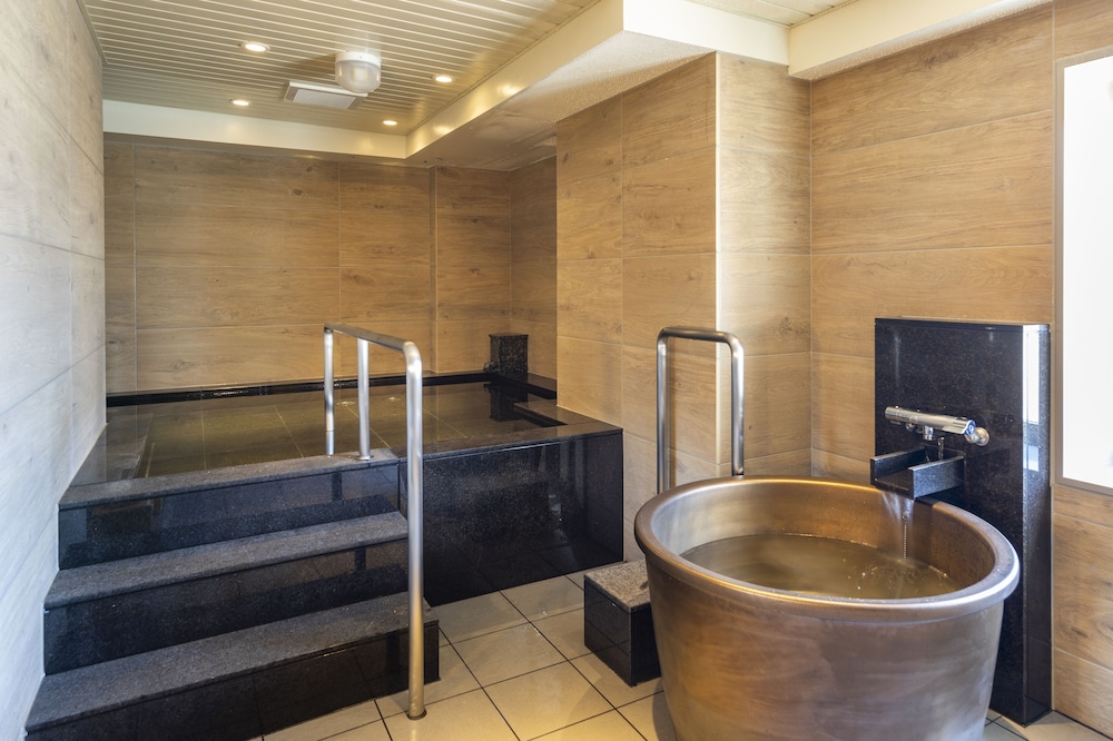 tosei hotel and seminar makuhari