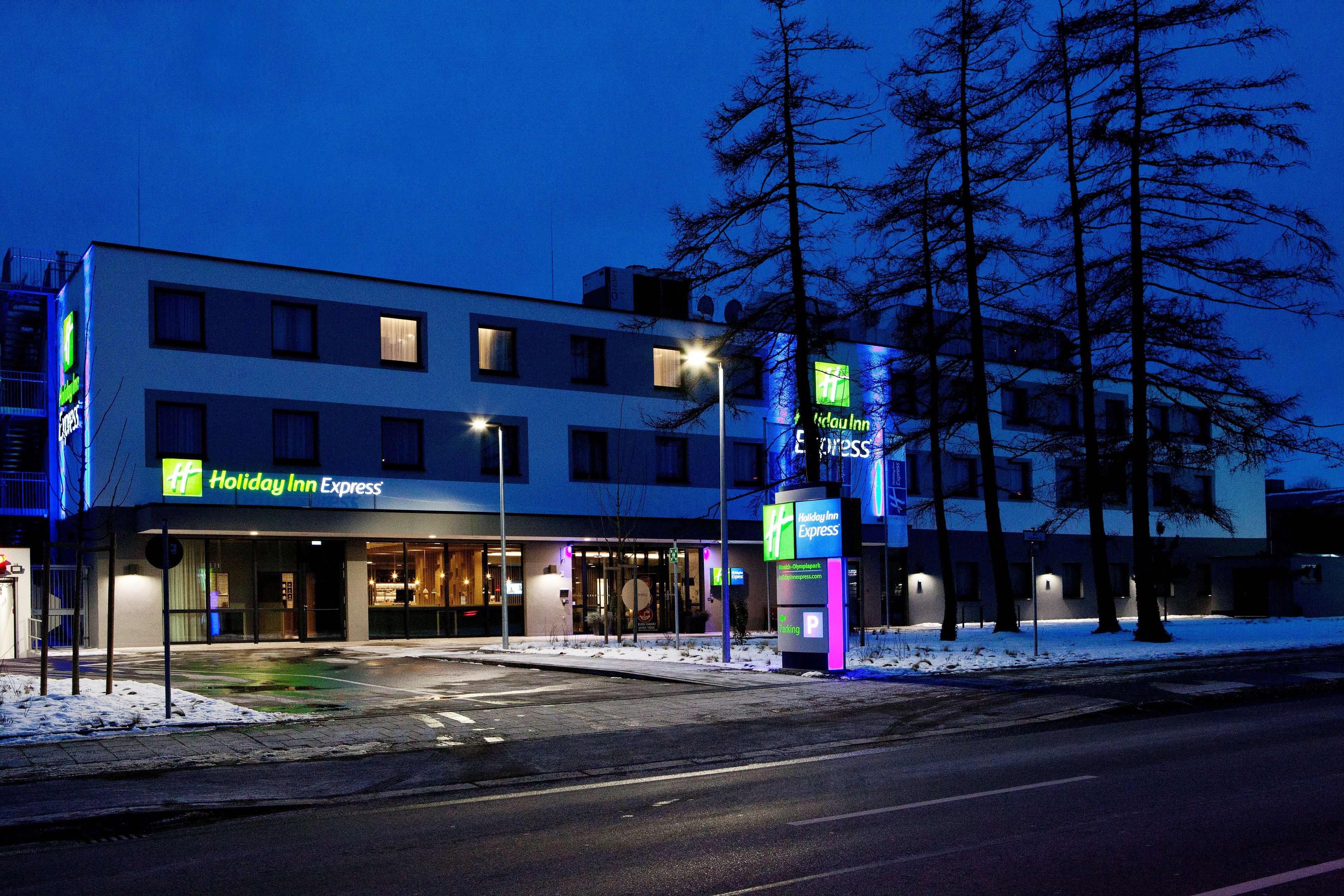 holiday inn express munich olympiapark an ihg hotel