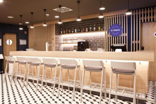 holiday inn express munich olympiapark an ihg hotel