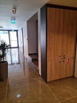 ivy hotel adults only