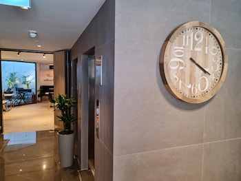 ivy hotel adults only