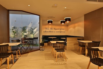 ivy hotel adults only