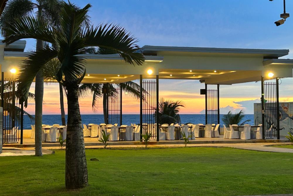 chao lao beach