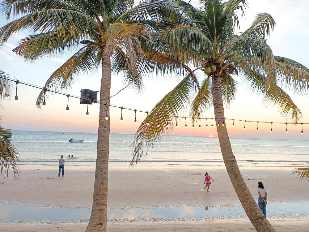 chao lao beach
