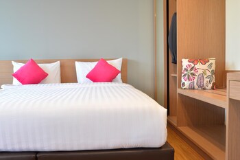 phavina grand boutique