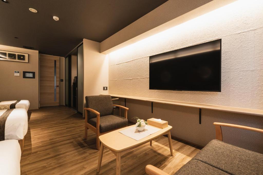 grand base beppu ekihigashi