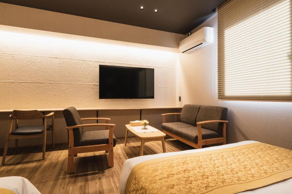 grand base beppu ekihigashi