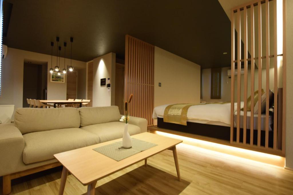 grand base beppu ekimae