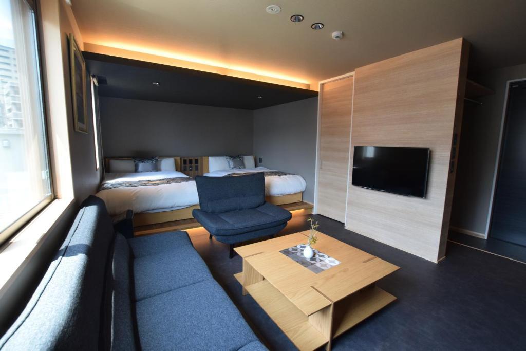 grand base beppu ekimae