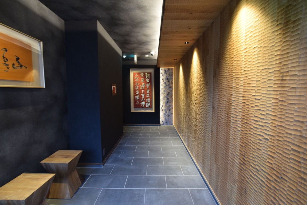 grand base beppu ekimae