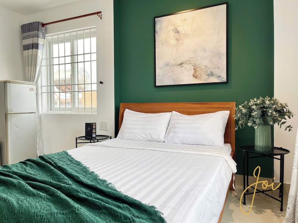 joi hospitality anthony