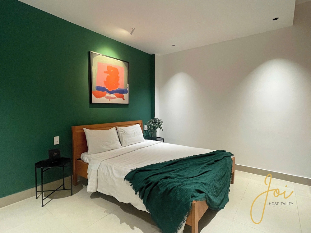 joi hospitality anthony