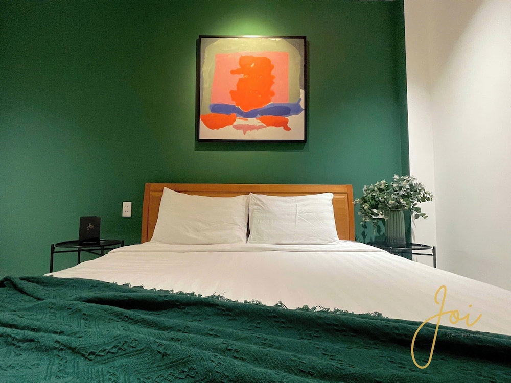 joi hospitality anthony