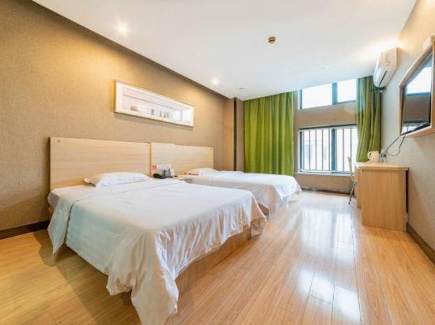 7 days inn honglan road da run fa branch