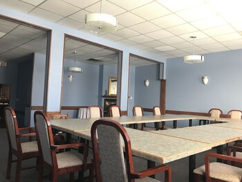 Quality Inn & Suites,Alberta>>High Level,3 star