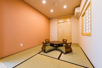 minato chatan seaside condominium