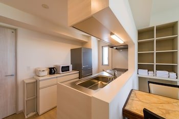 minato chatan seaside condominium