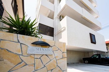 minato chatan seaside condominium