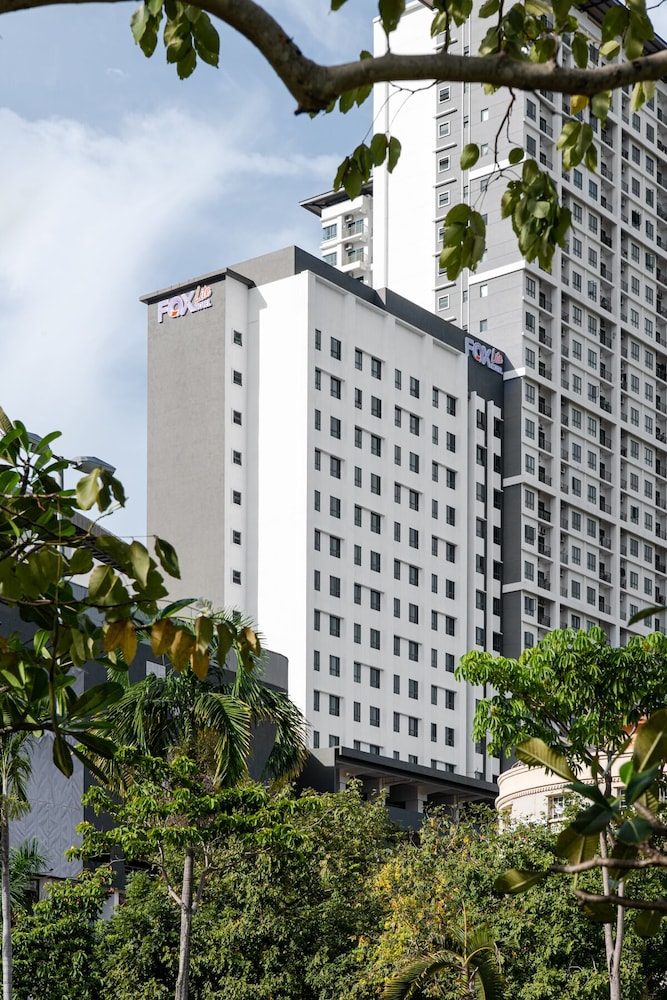fox lite hotel dpulze cyberjaya by ascott