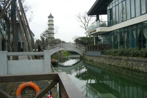 7days premium chengdu new century global centre new exhibiton branch
