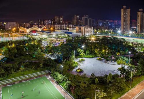 lavande hotel qingyuan sports park city government