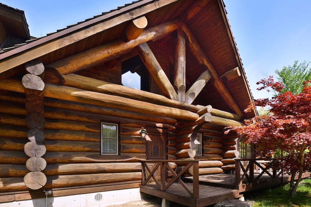 rental log urube village