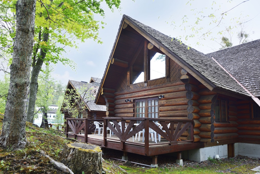 rental log urube village