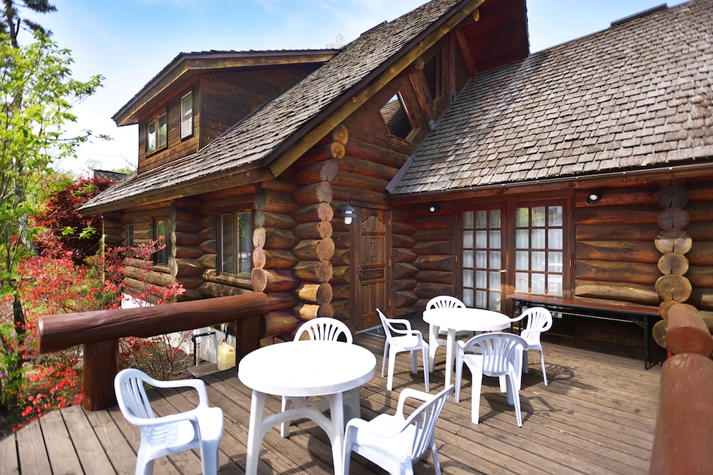 rental log urube village