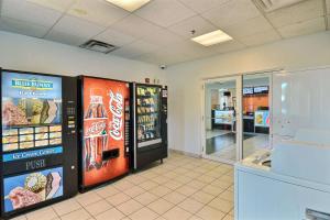 motel 6 tewksbury ma boston