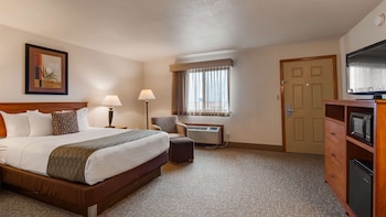 best western west hills inn