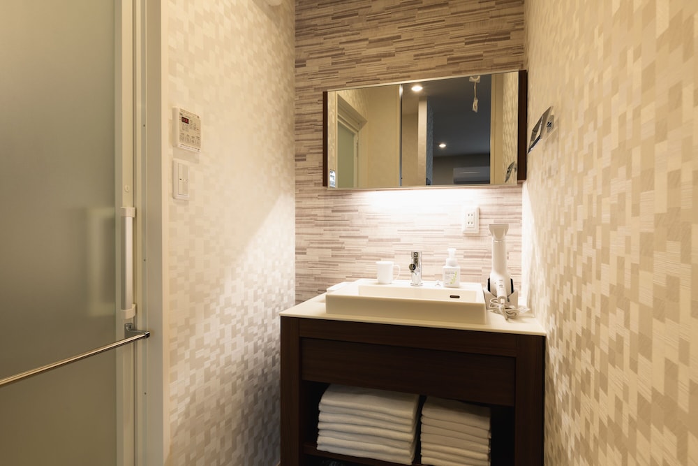 grand base nagasaki ekimae