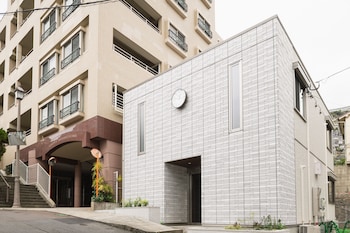 grand base nagasaki ekimae