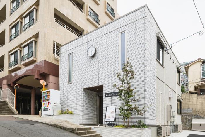 grand base nagasaki ekimae