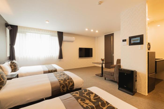 grand base nagasaki ekimae