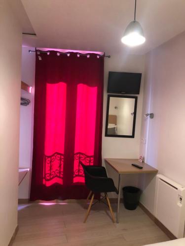 hotel le national