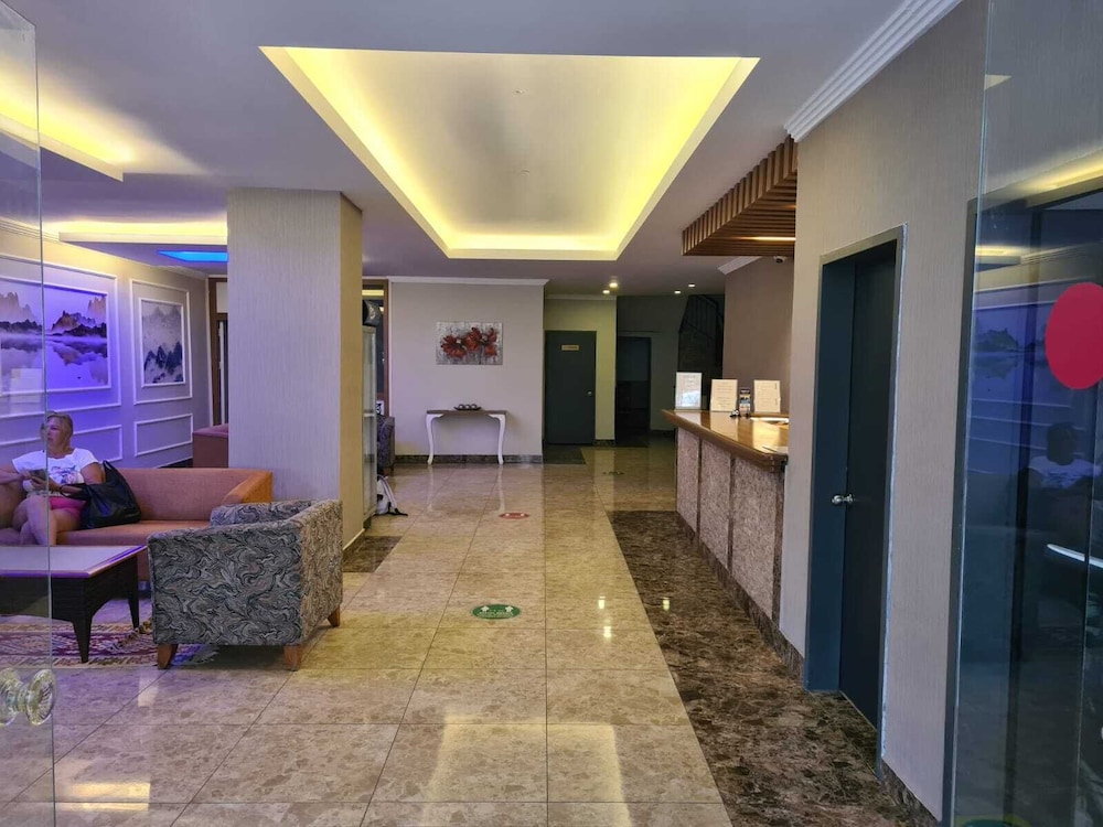 kleopatra aytur apart hotel
