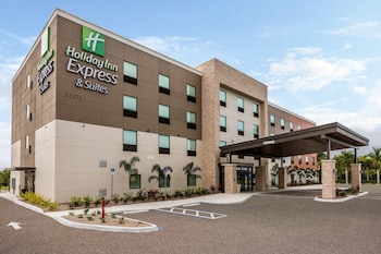 Holiday Inn Express & Suites Ft Myers Beach-Sanibel Gateway,Estero>>Cape Coral,2.5 star