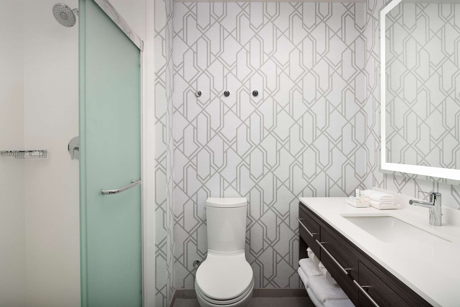 home2 suites by hilton denver central park