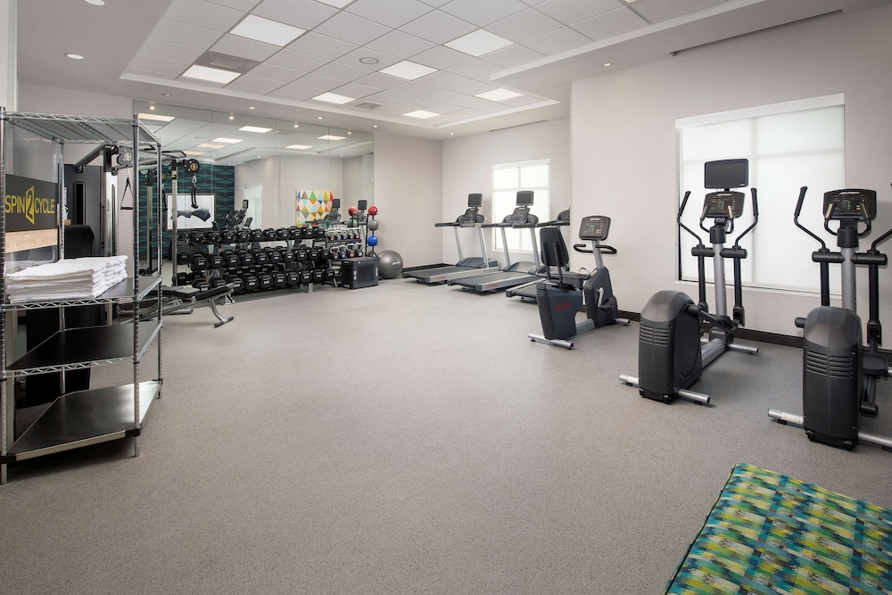 home2 suites by hilton denver central park
