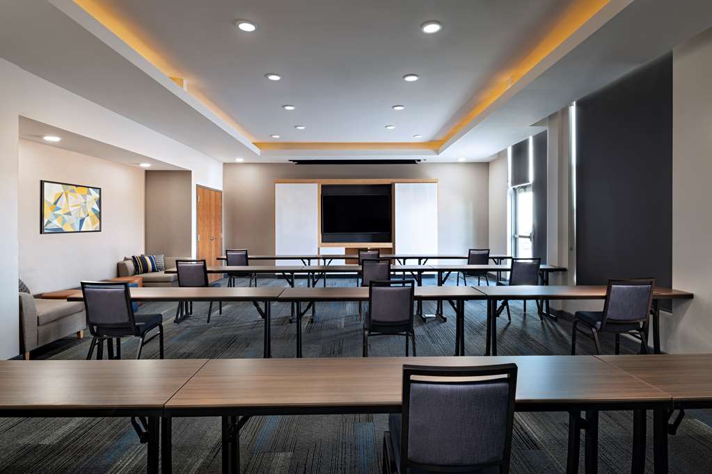 hyatt house carlsbad